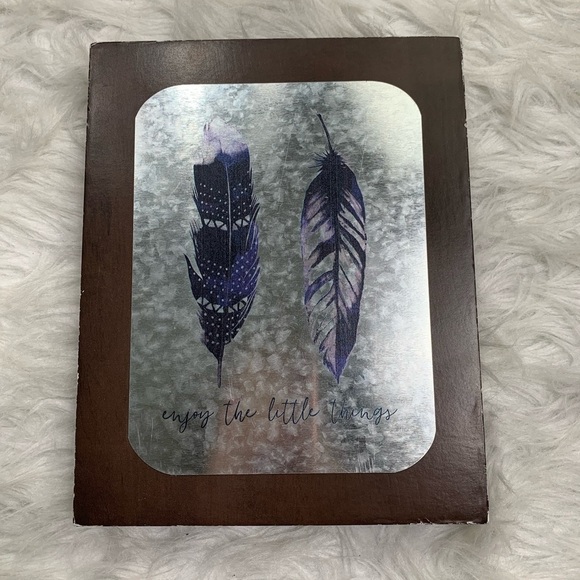 Other - 🆕Enjoy the little things feathers home decor